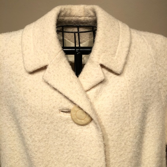 50s/60s Vintage Vanilla Boucle Wool Coat - Picture 3 of 8